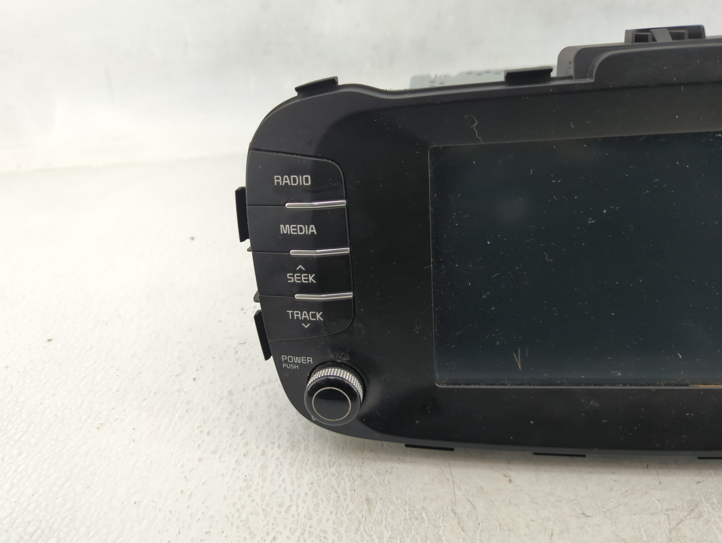 2017-2019 Kia Soul Am Fm Cd Player Radio Receiver - Oemusedautoparts1.com