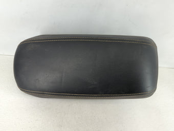 compare product 2018 Kia Soul Center Console Armrest Cover Lid Black 625387