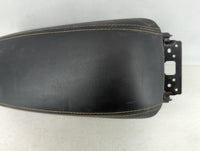 2018 Kia Soul Center Console Armrest Cover Lid Black 625387 - Oemusedautoparts1.com