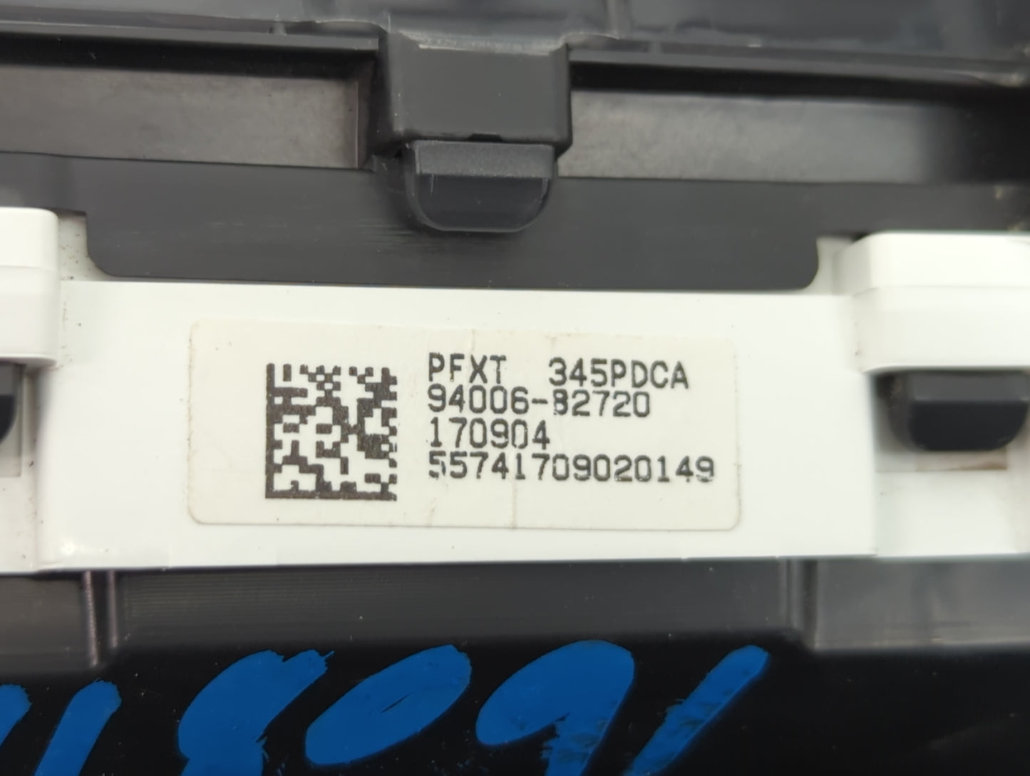 2017-2019 Kia Soul Instrument Cluster Speedometer Gauges P/N:94006-B2720 Fits Fits 2017 2018 2019 OEM Used Auto Parts - Oemu