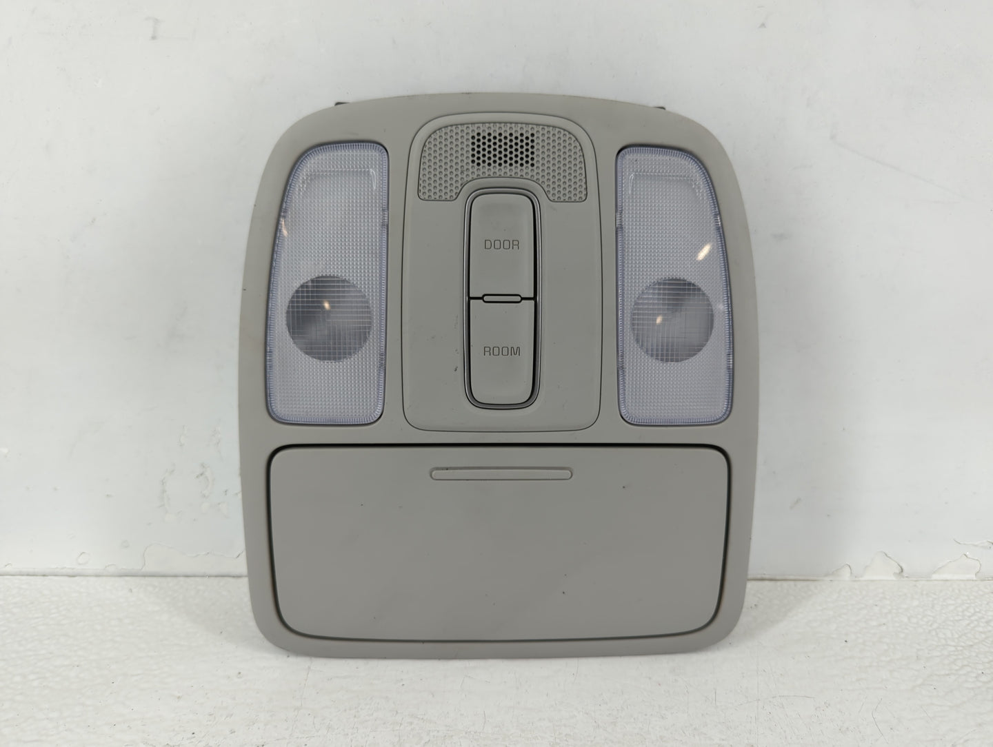2014-2019 Kia Soul Overhead Roof Console 625919 - Oemusedautoparts1.com