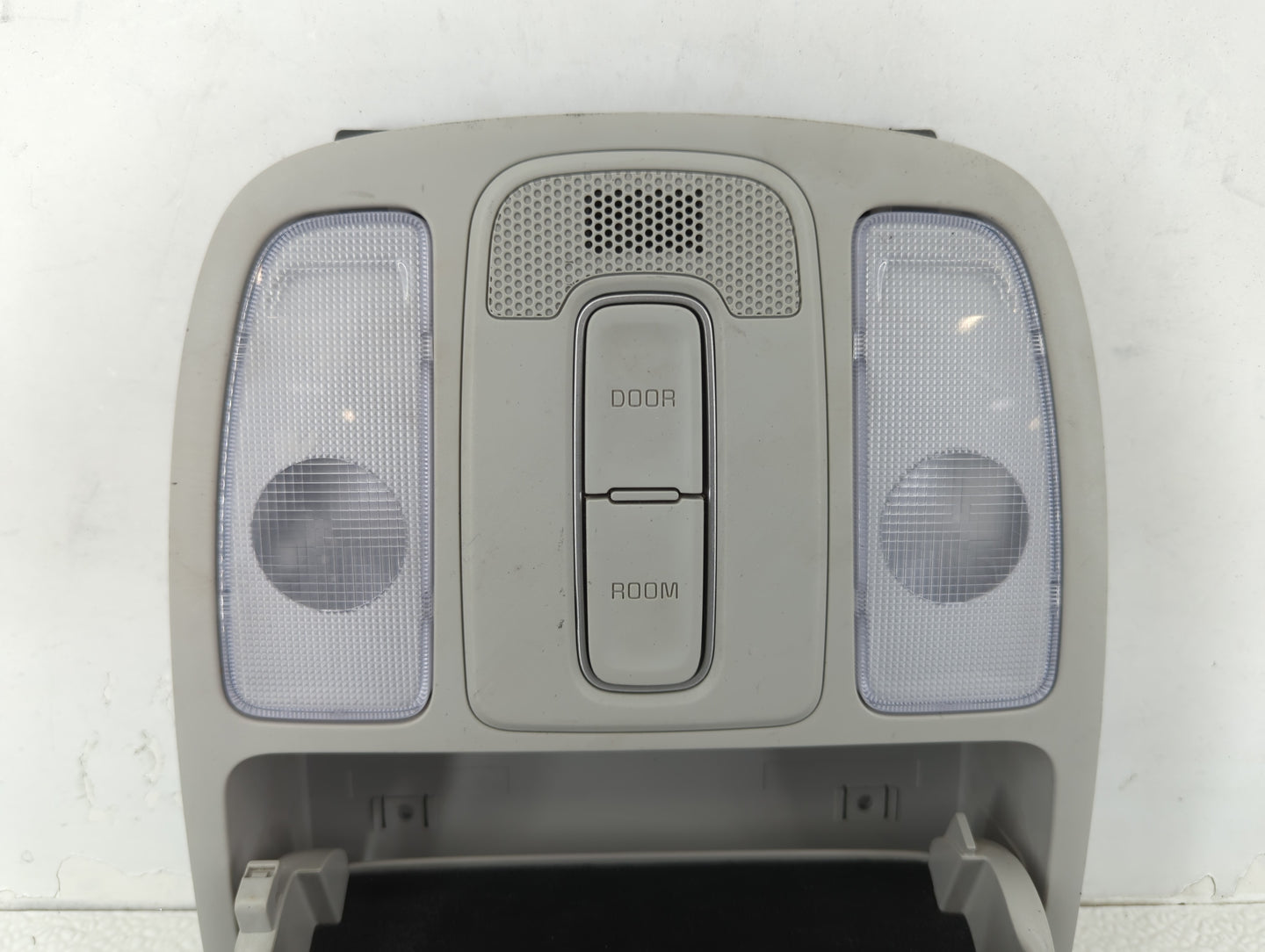 2014-2019 Kia Soul Overhead Roof Console 625919 - Oemusedautoparts1.com