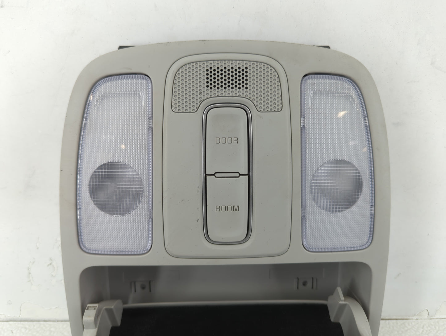 2014-2019 Kia Soul Overhead Roof Console 625919 - Oemusedautoparts1.com
