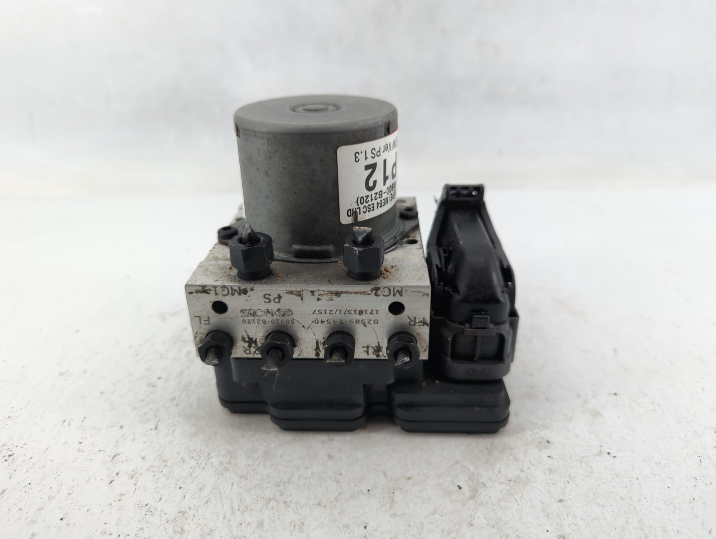 2017-2019 Kia Soul ABS Pump Control Module Replacement P/N:61589-45200 B2589-24540 Fits Fits 2017 2018 2019 OEM Used Auto Pa