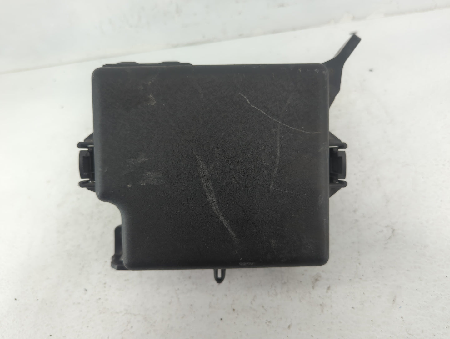 2017-2019 Kia Soul Fusebox Fuse Box Panel Relay Module P/N:91950-B2350 Fits Fits 2017 2018 2019 OEM Used Auto Parts - Oemuse