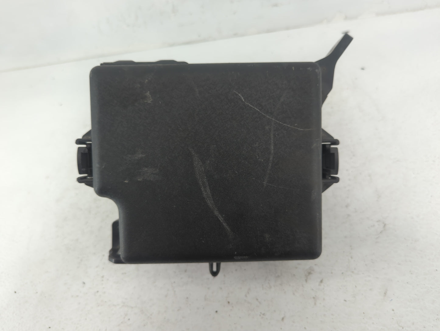 2017-2019 Kia Soul Fusebox Fuse Box Panel Relay Module P/N:91950-B2350 Fits Fits 2017 2018 2019 OEM Used Auto Parts - Oemuse