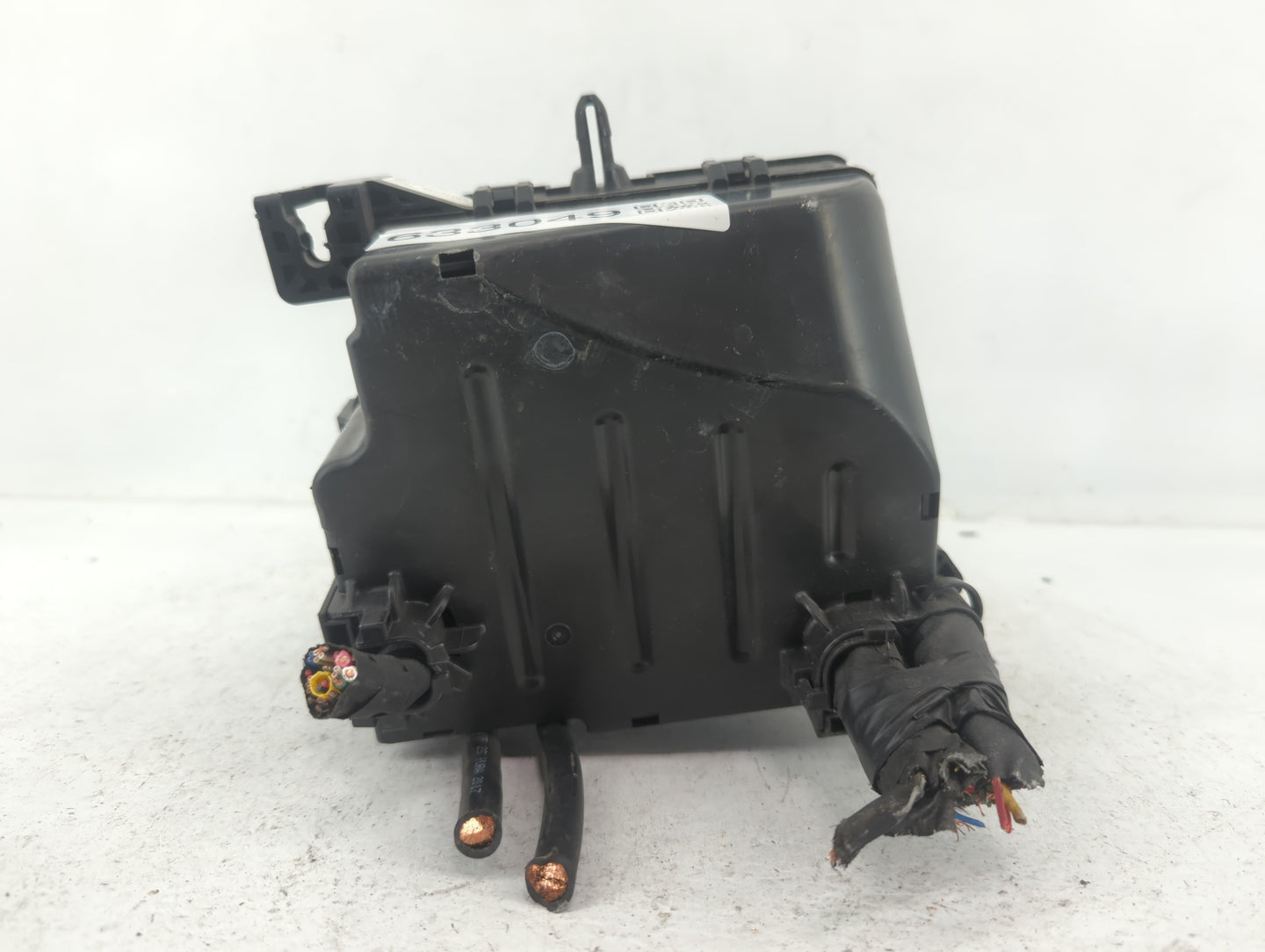 2017-2019 Kia Soul Fusebox Fuse Box Panel Relay Module P/N:91950-B2350 Fits Fits 2017 2018 2019 OEM Used Auto Parts - Oemuse