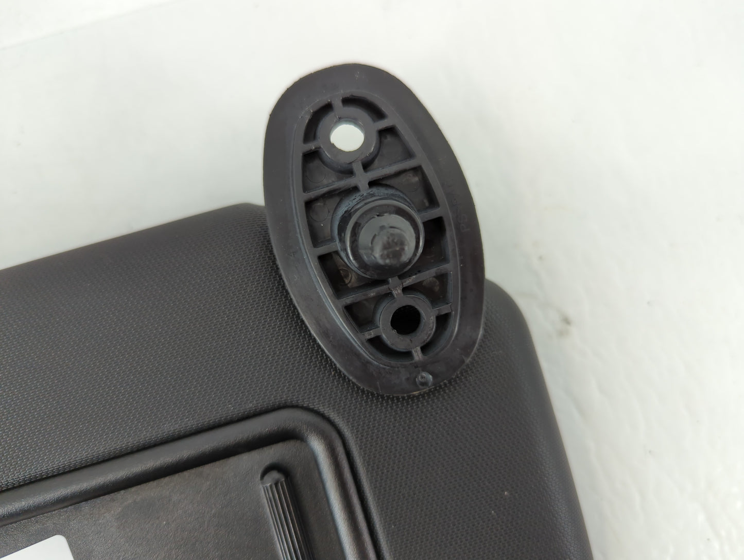 2014-2019 Kia Soul Sun Visor Shade Replacement Passenger Right Mirror Fits Fits 2014 2015 2016 2017 2018 2019 OEM Used Auto 