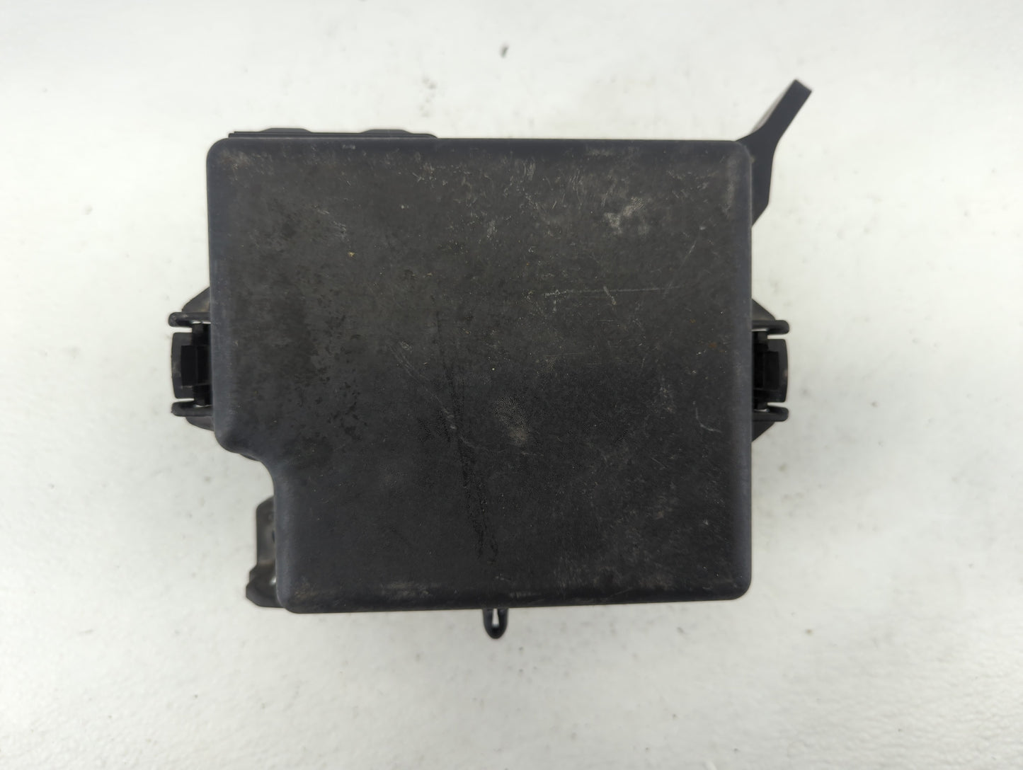 2017-2019 Kia Soul Fusebox Fuse Box Panel Relay Module P/N:YAQK080010 91709B2070 Fits Fits 2017 2018 2019 OEM Used Auto Part