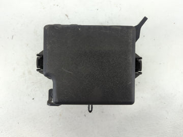 2017-2019 Kia Soul Fusebox Fuse Box Panel Relay Module P/N:91709B2070 91950-B2350 Fits Fits 2017 2018 2019 OEM Used Auto Par