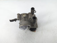 2012-2019 Kia Soul Throttle Body P/N:35100-2B300 Fits Fits 2012 2013 2014 2015 2016 2017 2018 2019 OEM Used Auto Parts - Oem