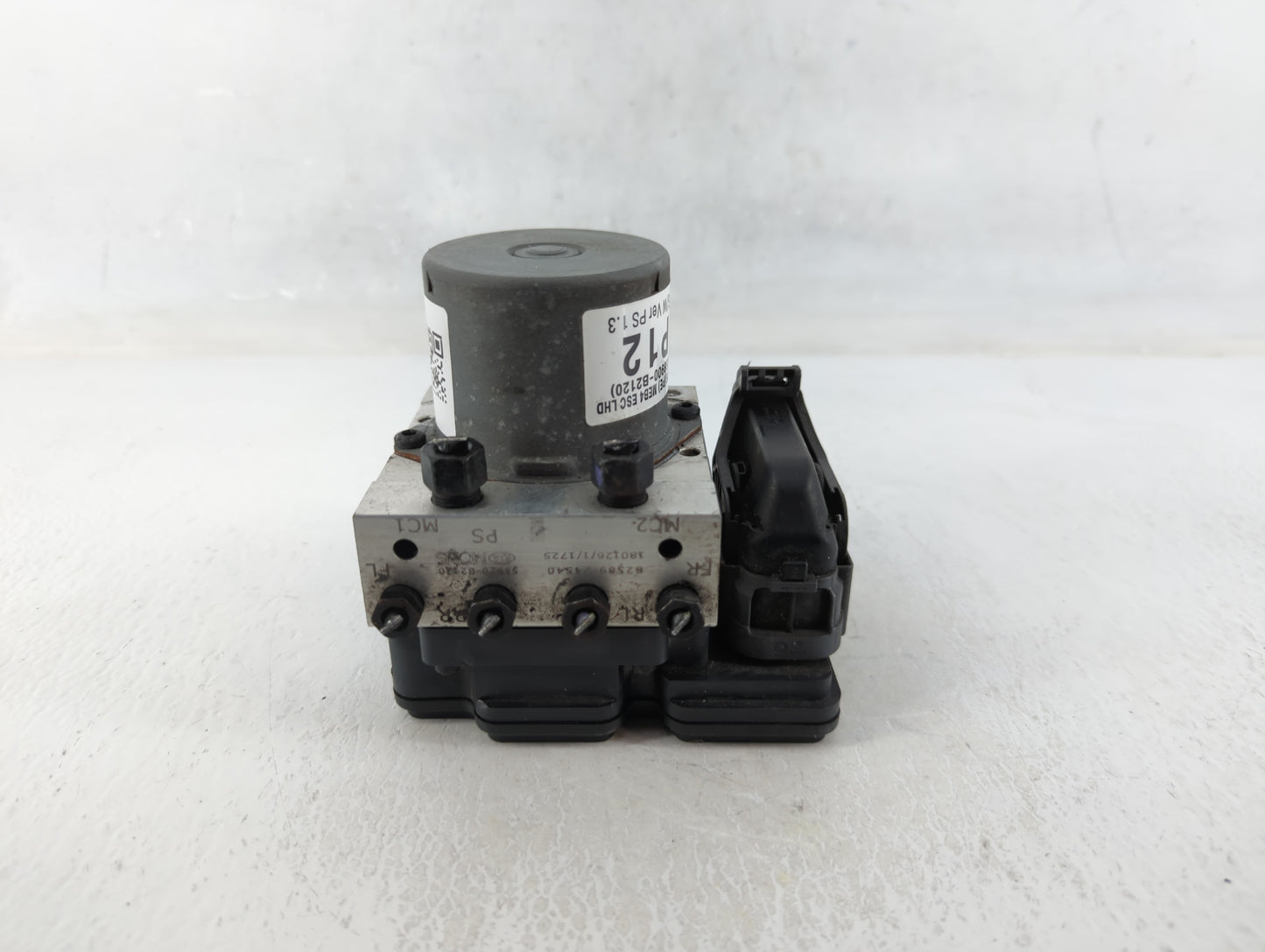 2017-2019 Kia Soul ABS Pump Control Module Replacement P/N:61589-45200 58900-B2120 Fits Fits 2017 2018 2019 OEM Used Auto Pa