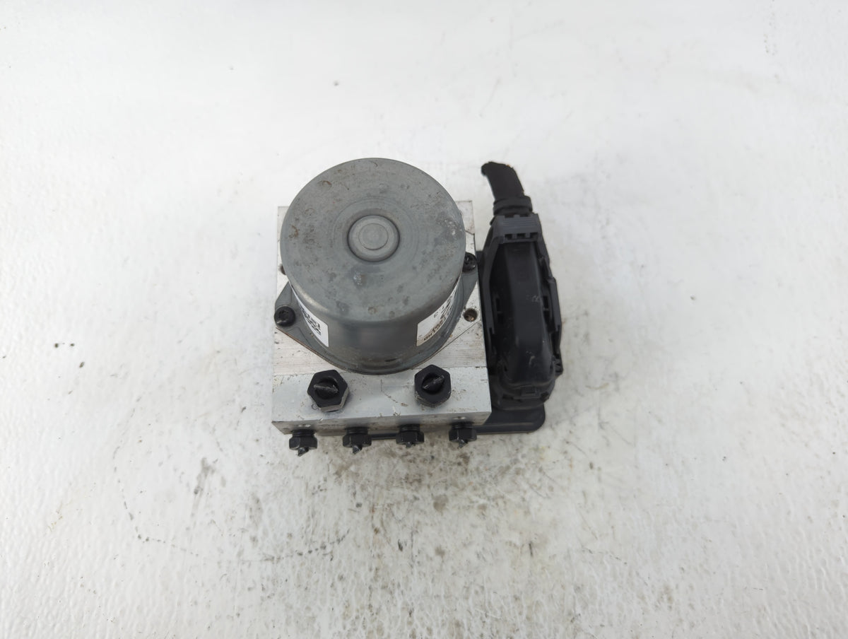 2017-2019 Kia Soul Anti-Lock Brake ABS Pump Module Actuator OEM P/N:61589-45200 58900-B2120 Fits Fits 2017 2018 2019 OEM Use