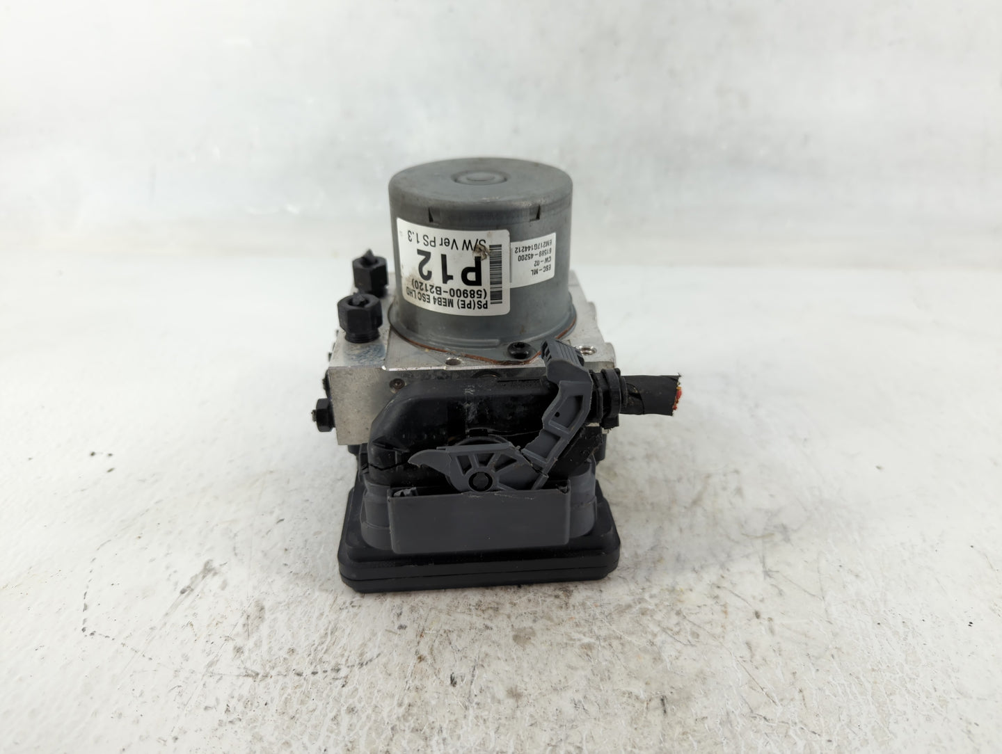 2017-2019 Kia Soul ABS Pump Control Module Replacement P/N:61589-45200 58900-B2120 Fits Fits 2017 2018 2019 OEM Used Auto Pa