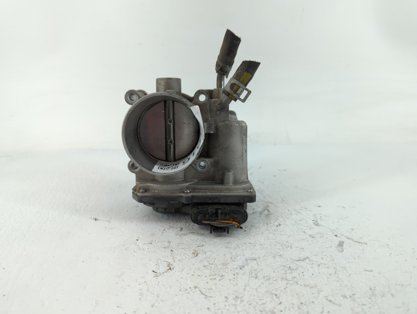 2014-2019 Kia Soul Throttle Body P/N:35100-2E000 Fits Fits 2011 2012 2013 2014 2015 2016 2017 2018 2019 2020 2021 OEM Used A