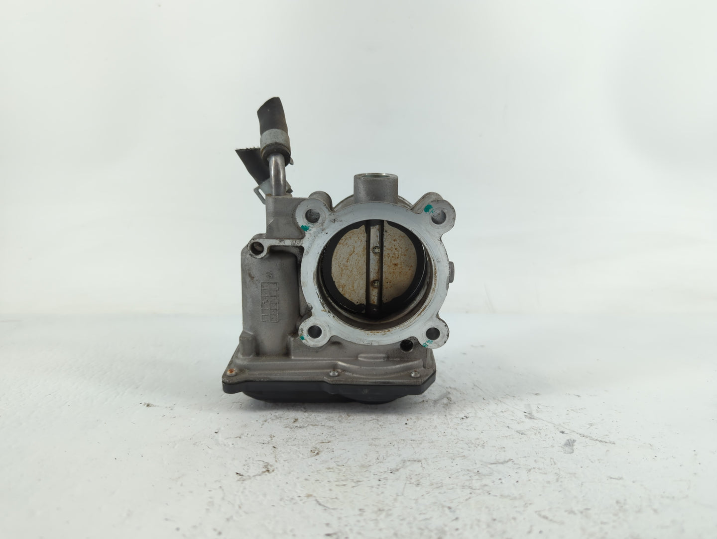 2014-2019 Kia Soul Throttle Body P/N:35100-2E000 Fits Fits 2011 2012 2013 2014 2015 2016 2017 2018 2019 2020 2021 OEM Used A