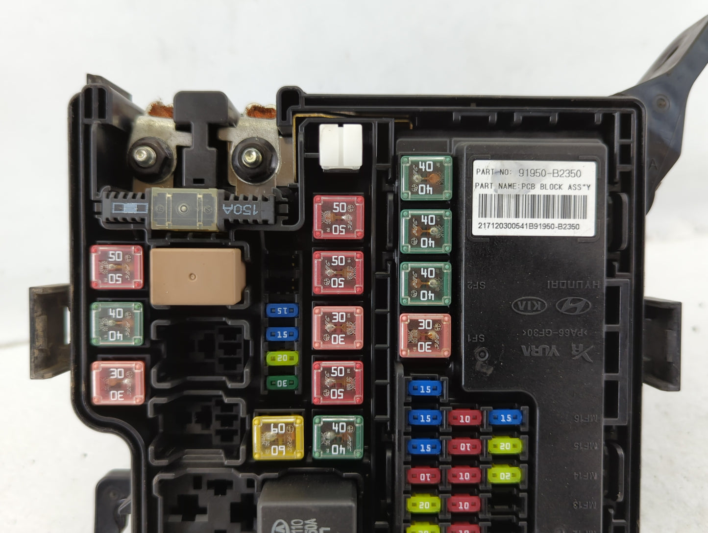2017-2019 Kia Soul Fusebox Fuse Box Panel Relay Module P/N:91302B2060 Fits Fits 2017 2018 2019 OEM Used Auto Parts - Oemused