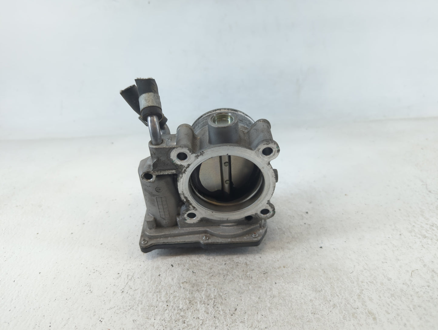 2014-2019 Kia Soul Throttle Body P/N:5323 04U14 35100-2E000 Fits Fits 2011 2012 2013 2014 2015 2016 2017 2018 2019 2020 2021