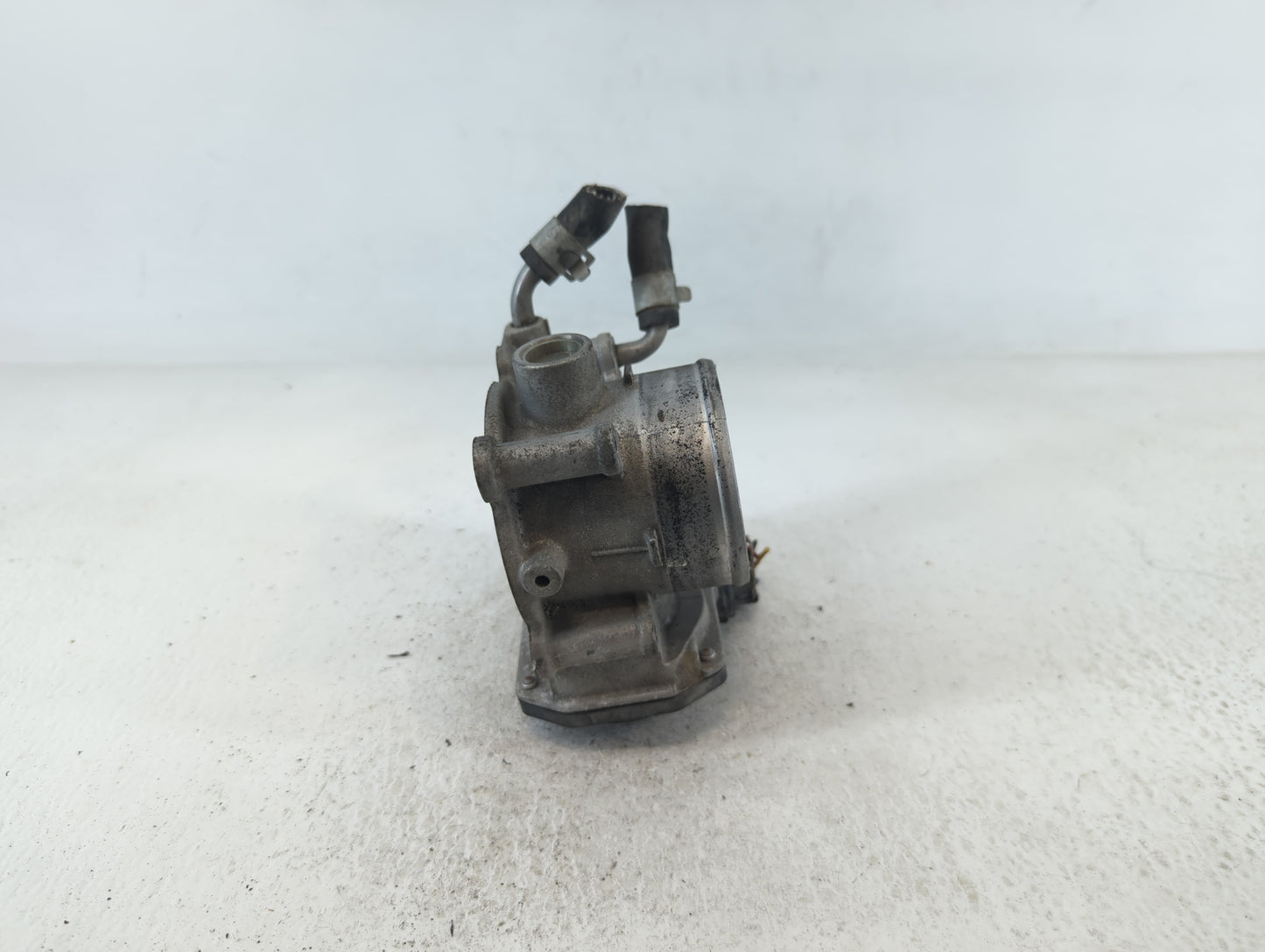 2014-2019 Kia Soul Throttle Body P/N:5323 04U14 35100-2E000 Fits Fits 2011 2012 2013 2014 2015 2016 2017 2018 2019 2020 2021