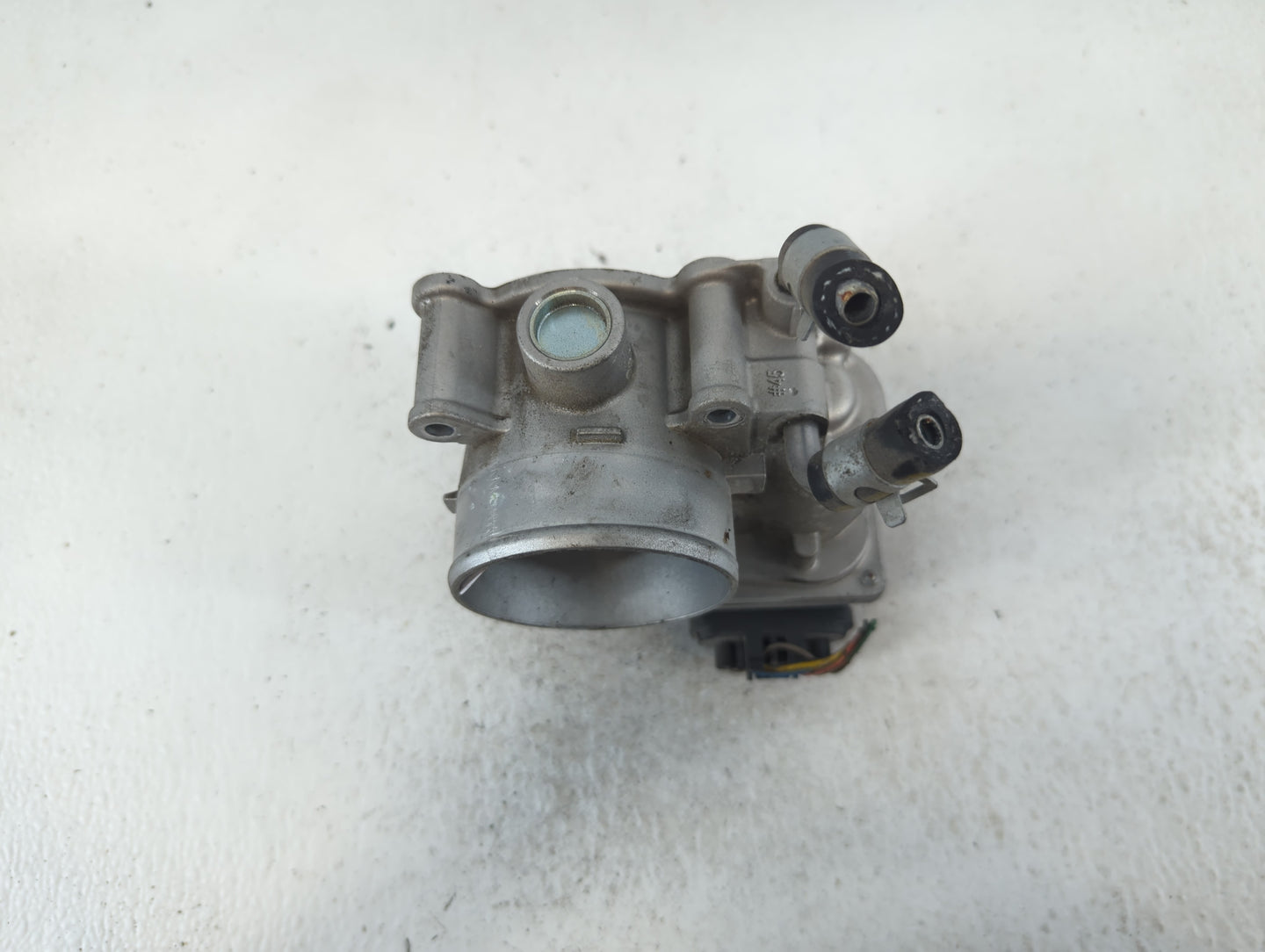 2014-2019 Kia Soul Throttle Body P/N:35100-2E000 Fits Fits 2011 2012 2013 2014 2015 2016 2017 2018 2019 2020 2021 OEM Used A