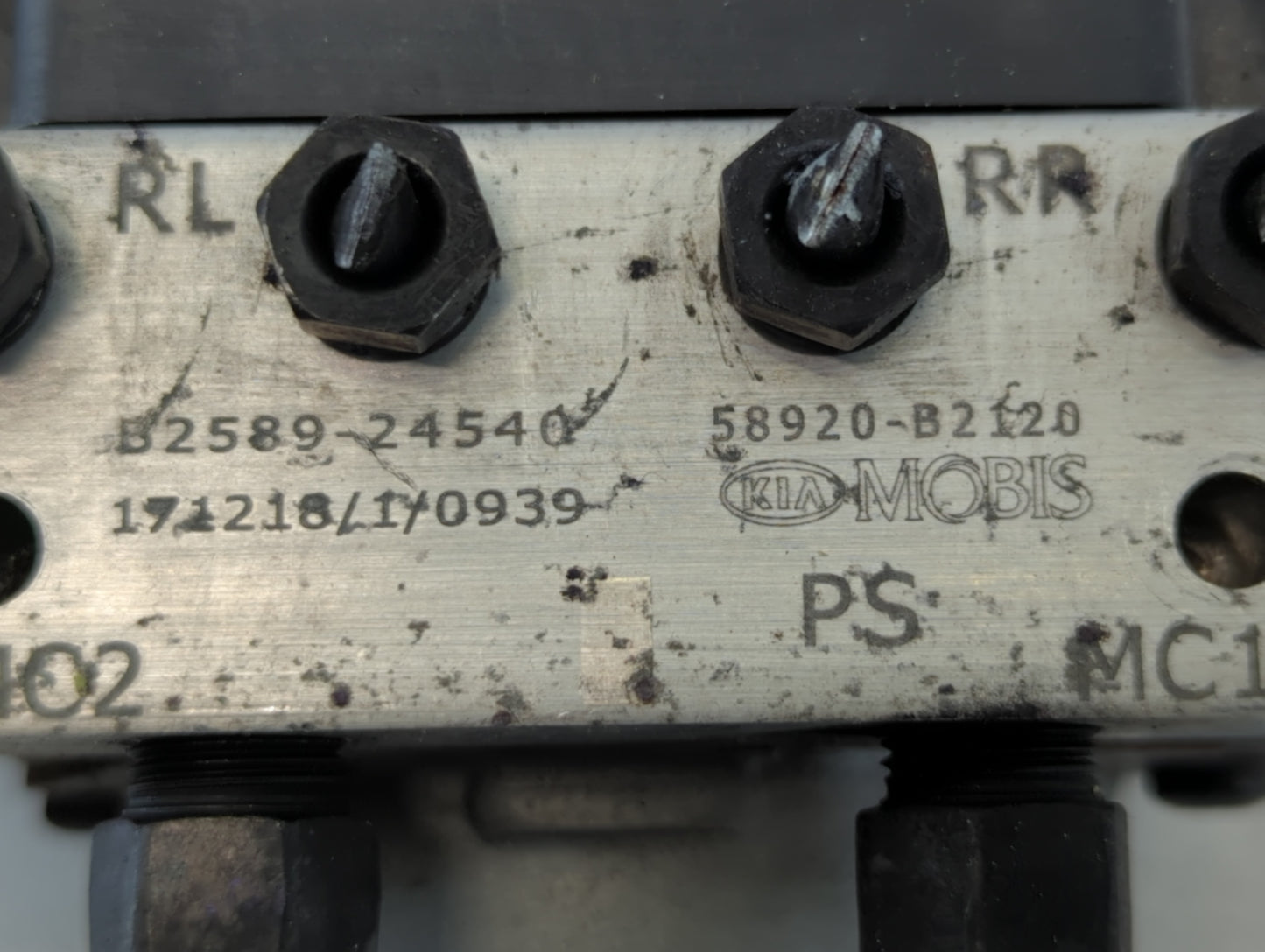 2017-2019 Kia Soul ABS Pump Control Module Replacement P/N:B2589-24540 58920-B2120 Fits Fits 2017 2018 2019 OEM Used Auto Pa