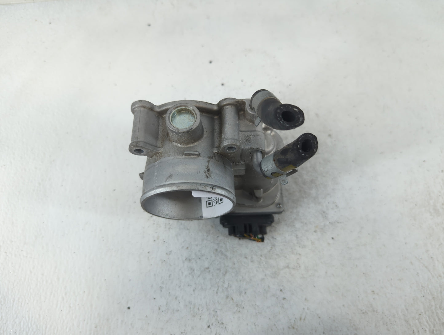 2014-2019 Kia Soul Throttle Body P/N:35100-2E000 Fits Fits 2011 2012 2013 2014 2015 2016 2017 2018 2019 2020 2021 OEM Used A