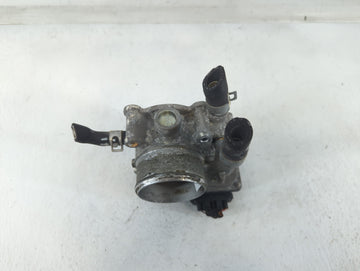 2017-2021 Kia Soul Throttle Body P/N:35100-2B340 Fits Fits 2015 2016 2017 2018 2019 2020 2021 2022 OEM Used Auto Parts