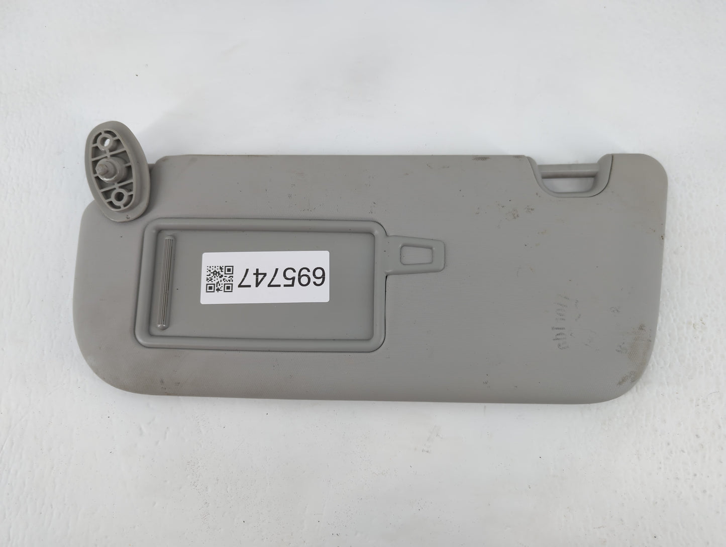 2014-2019 Kia Soul Sun Visor Shade Replacement Driver Left Mirror Fits Fits 2014 2015 2016 2017 2018 2019 OEM Used Auto Part
