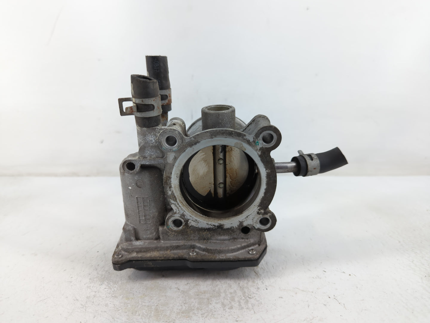 2012-2019 Kia Soul Throttle Body P/N:5302 09T01 35100-2B300 Fits Fits 2012 2013 2014 2015 2016 2017 2018 2019 OEM Used Auto 