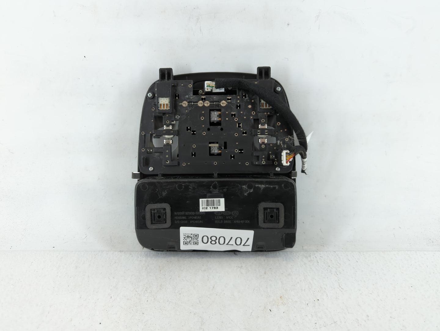 2014-2019 Kia Soul Overhead Roof Console 707080 - Oemusedautoparts1.com