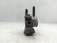 2012-2019 Kia Soul Throttle Body P/N:35100-2B300 Fits Fits 2012 2013 2014 2015 2016 2017 2018 2019 OEM Used Auto Parts - Oem