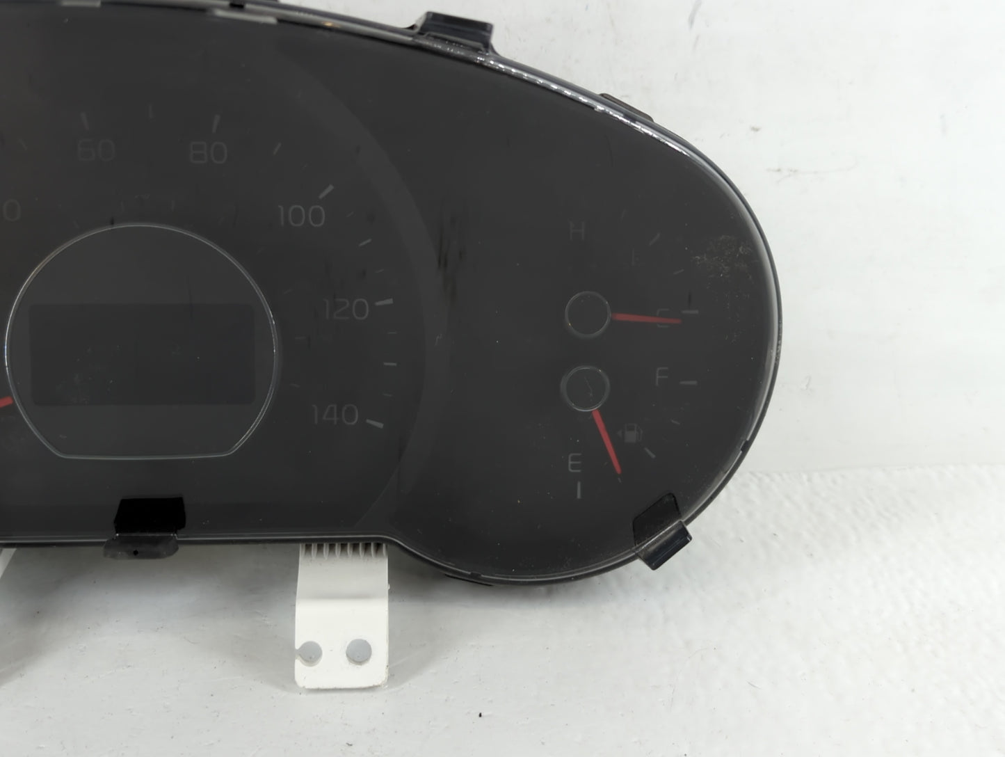 2017-2019 Kia Soul Instrument Cluster Speedometer Gauges P/N:94006-B2720 Miles: Fits Fits 2017 2018 2019 OEM Used Auto Parts