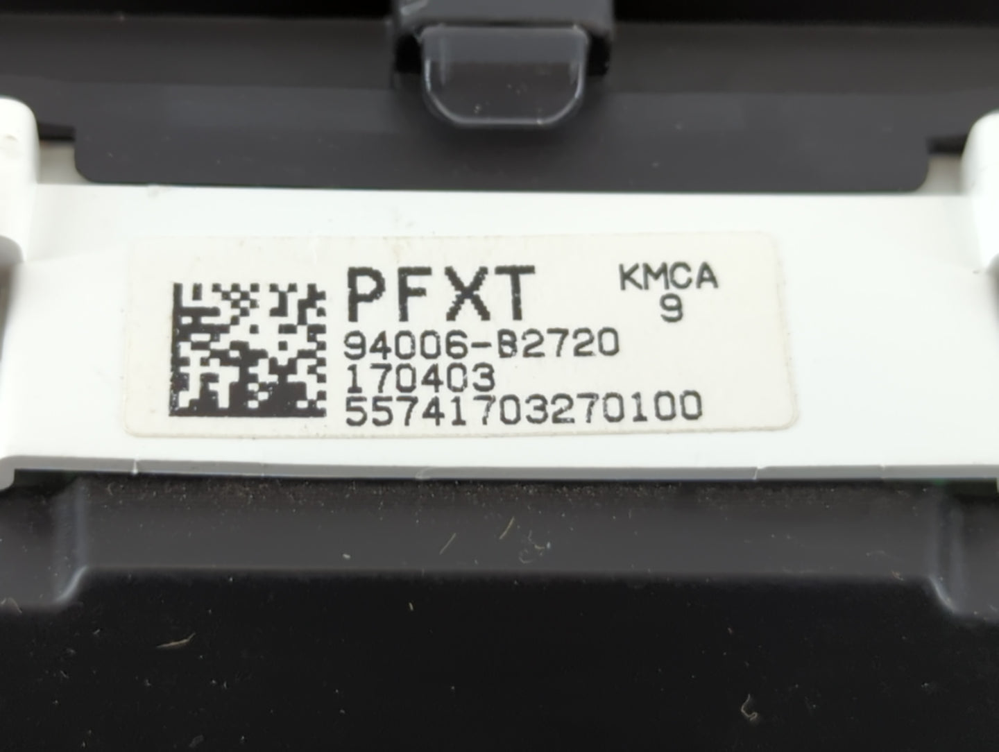 2017-2019 Kia Soul Instrument Cluster Speedometer Gauges P/N:94006-B2720 Miles: Fits Fits 2017 2018 2019 OEM Used Auto Parts