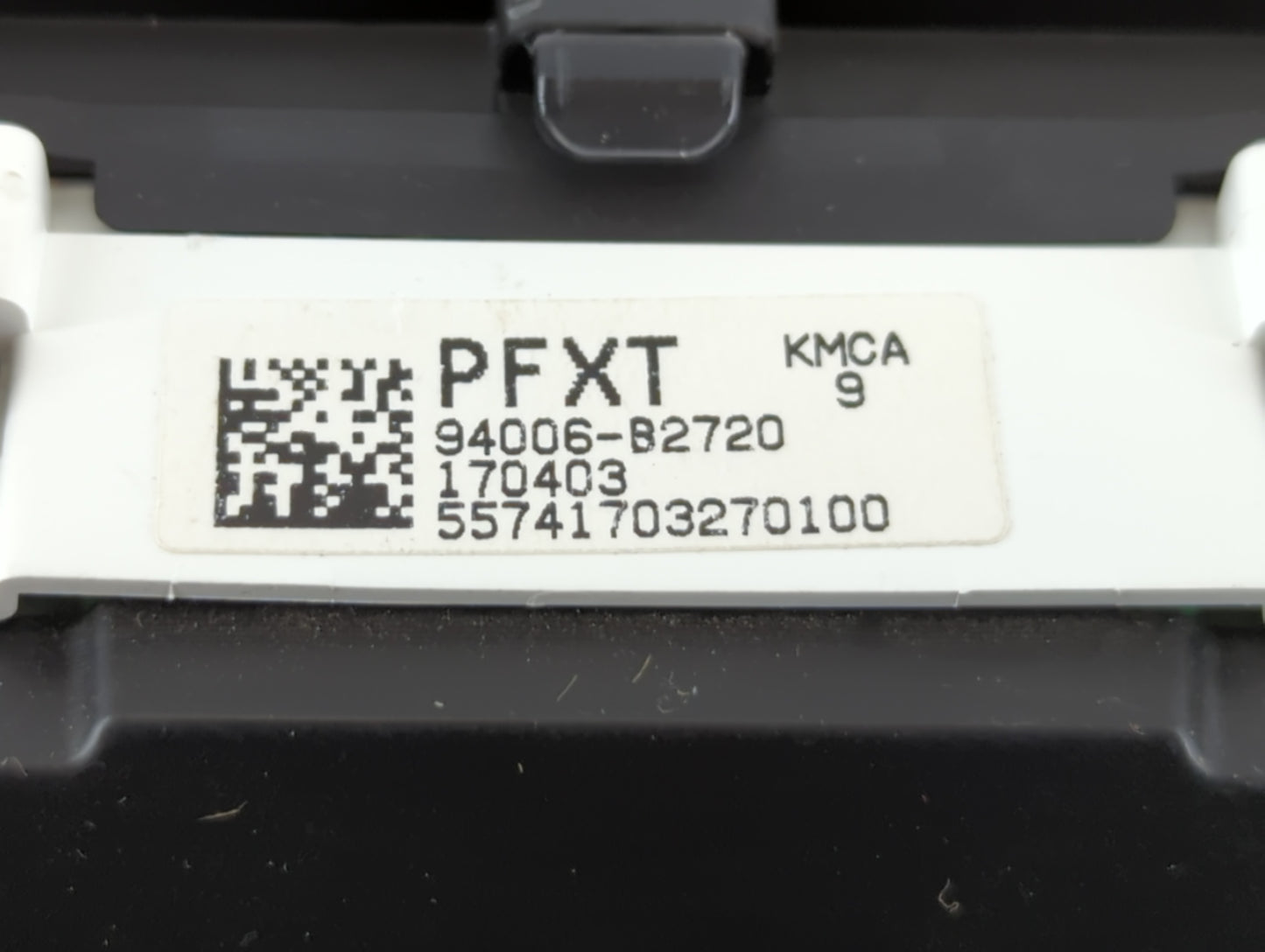 2017-2019 Kia Soul Instrument Cluster Speedometer Gauges P/N:94006-B2720 Miles: Fits Fits 2017 2018 2019 OEM Used Auto Parts