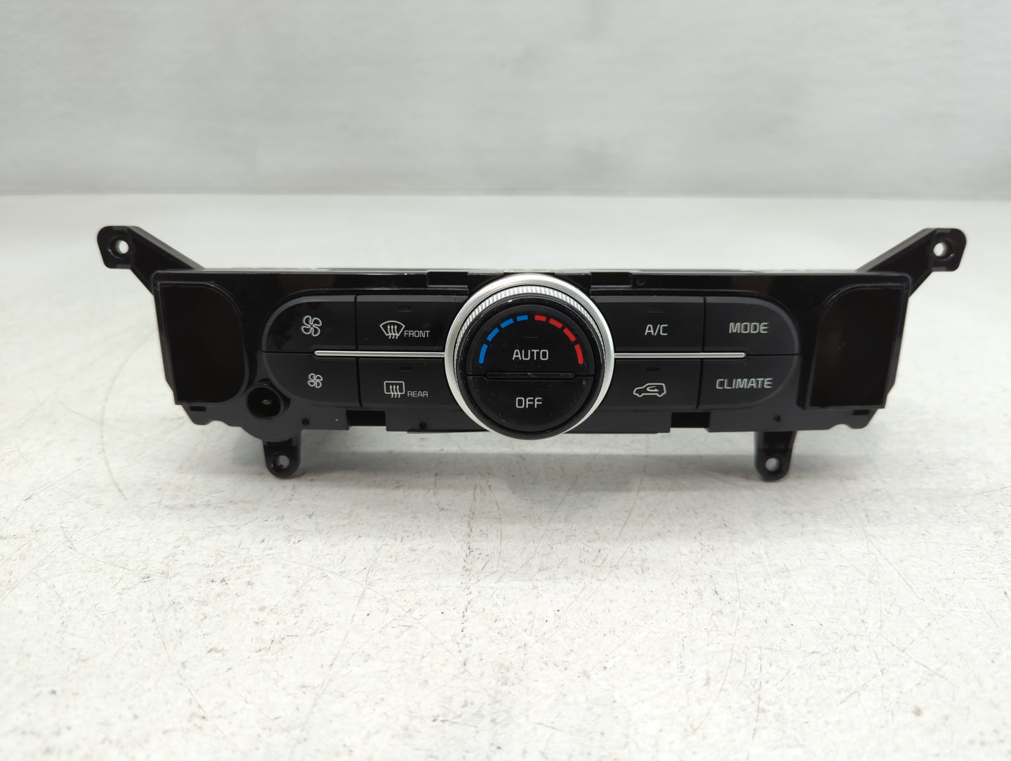 2017-2019 Kia Soul Climate Control Module Temperature AC/Heater Replacement P/N:97250-B2GQ1CA Fits Fits 2017 2018 2019 OEM U