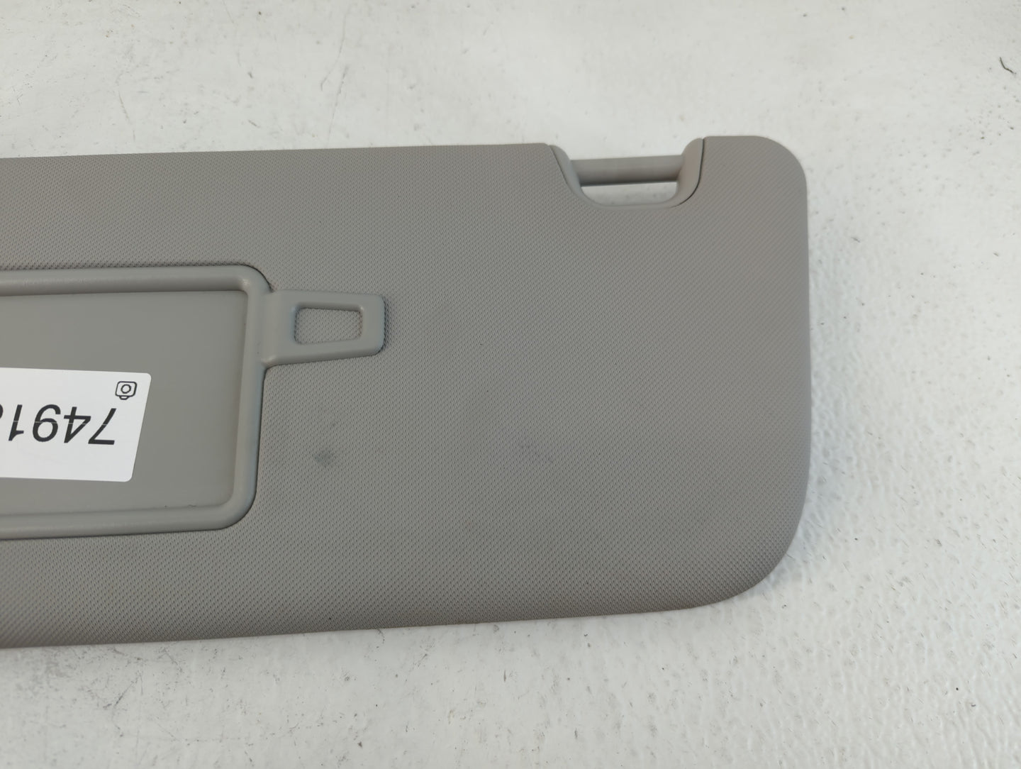 2015-2019 Kia Soul Sun Visor Shade Replacement Driver Left Mirror Fits Fits 2015 2016 2017 2018 2019 OEM Used Auto Parts - O