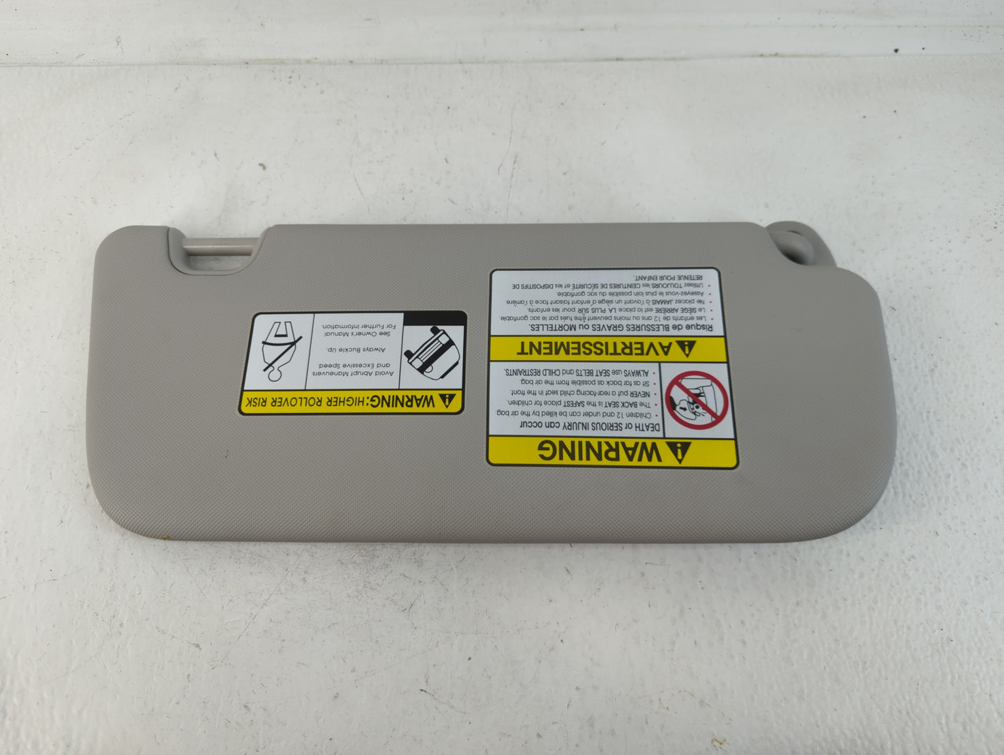 2015-2019 Kia Soul Sun Visor Shade Replacement Driver Left Mirror Fits Fits 2015 2016 2017 2018 2019 OEM Used Auto Parts - O