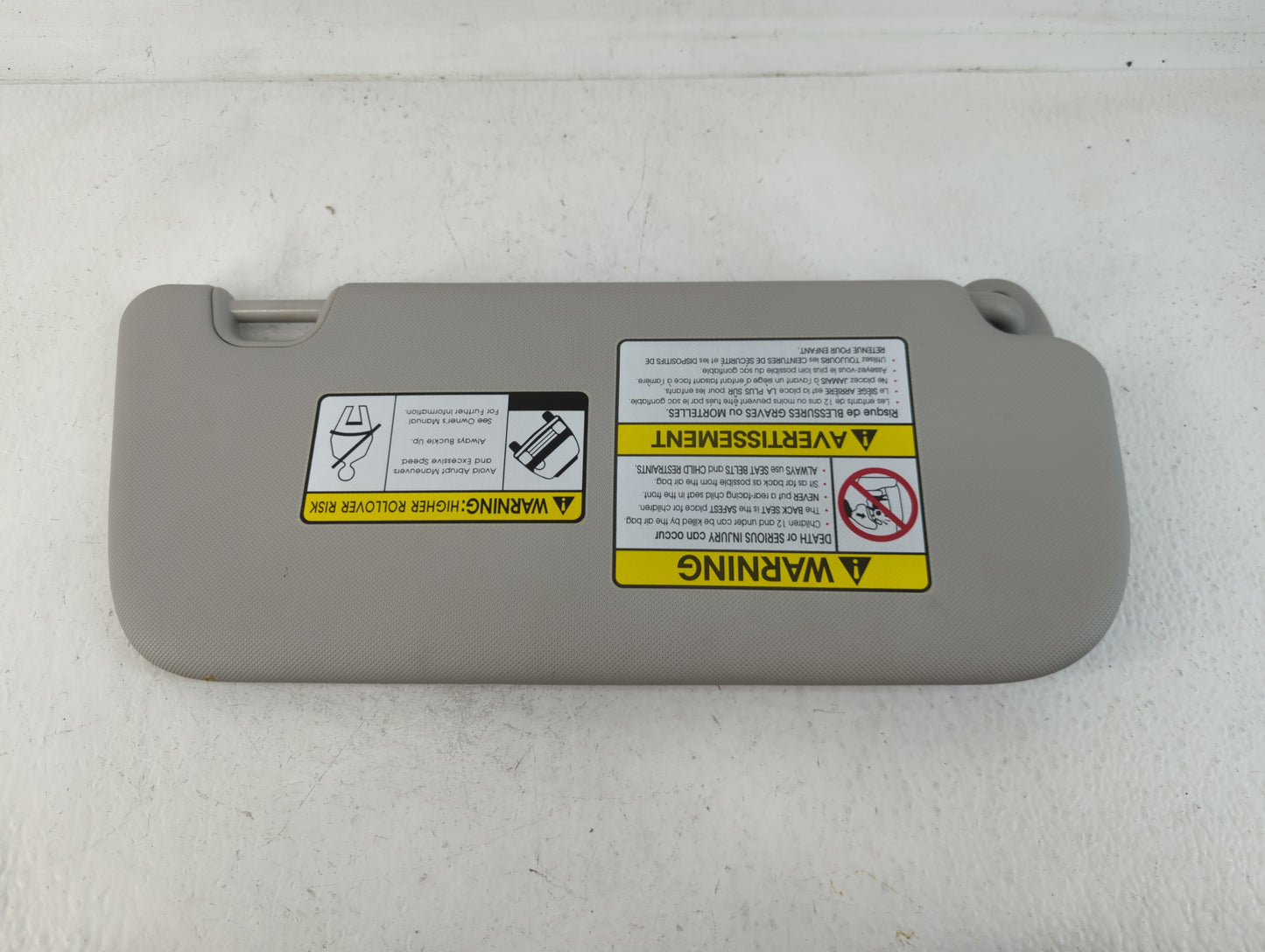 2015-2019 Kia Soul Sun Visor Shade Replacement Driver Left Mirror Fits Fits 2015 2016 2017 2018 2019 OEM Used Auto Parts - O