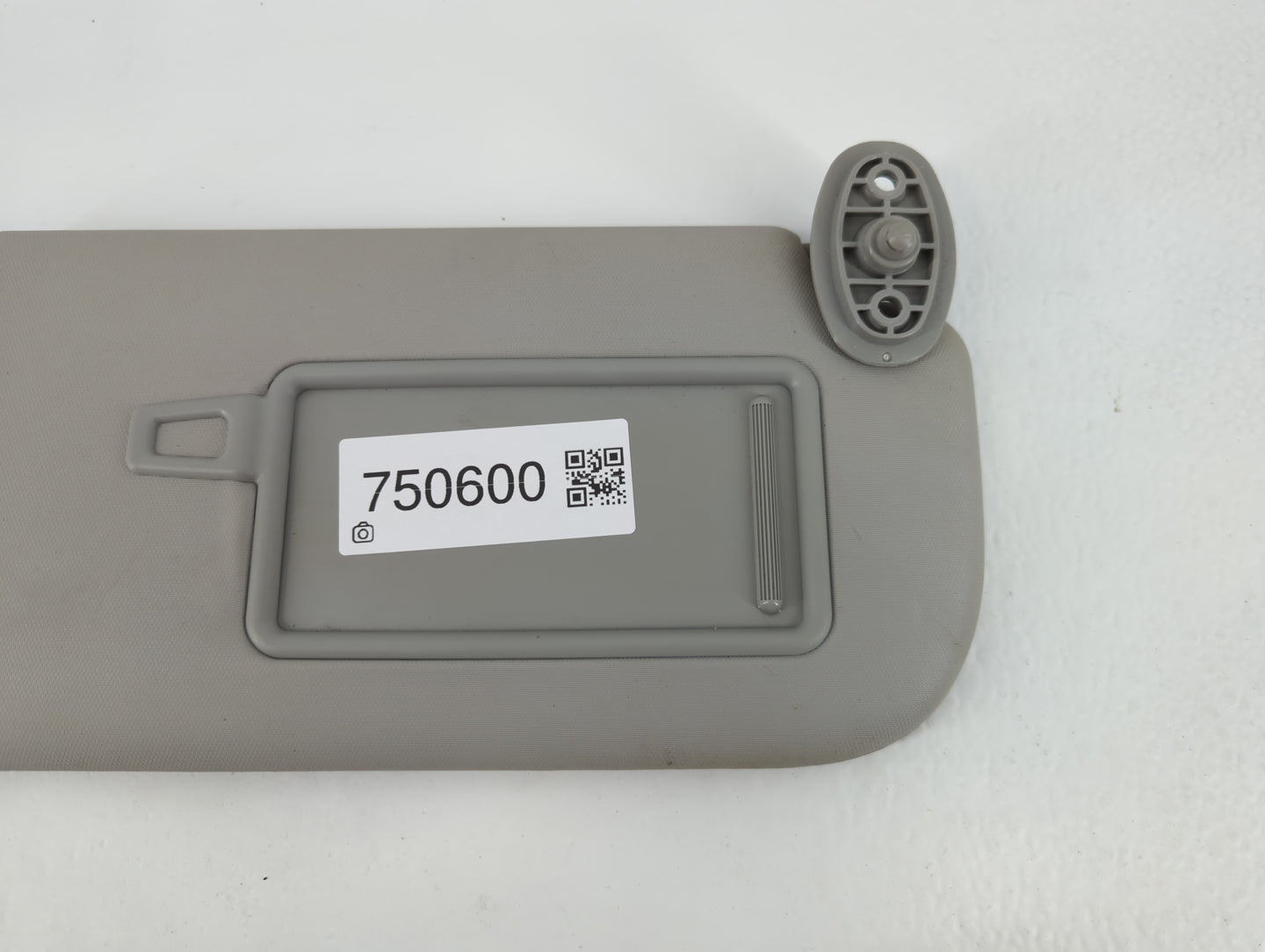 2014-2019 Kia Soul Sun Visor Shade Replacement Passenger Right Mirror Fits Fits 2014 2015 2016 2017 2018 2019 OEM Used Auto 