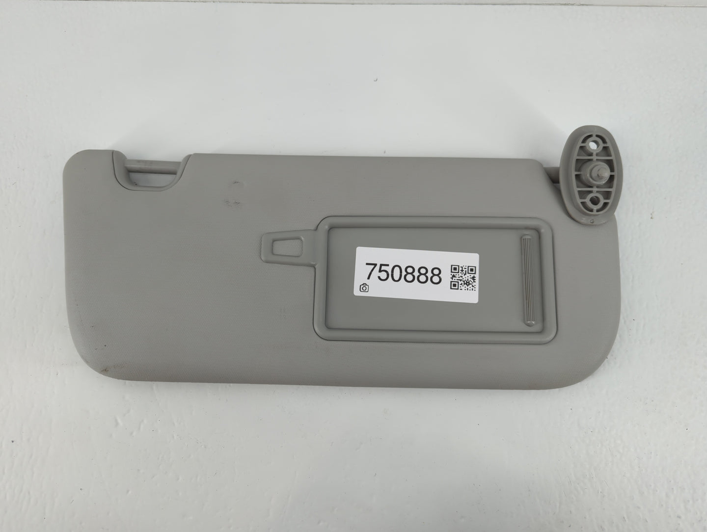 2014-2019 Kia Soul Sun Visor Shade Replacement Passenger Right Mirror Fits Fits 2014 2015 2016 2017 2018 2019 OEM Used Auto 