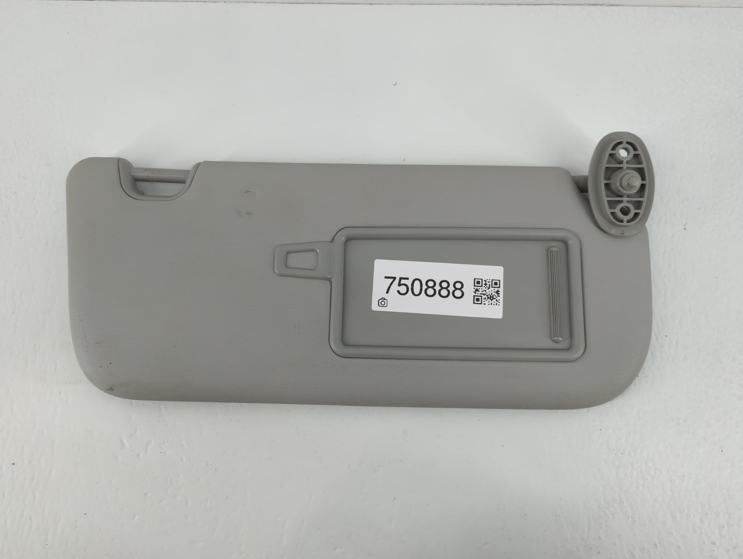 2014-2019 Kia Soul Sun Visor Shade Replacement Passenger Right Mirror Fits Fits 2014 2015 2016 2017 2018 2019 OEM Used Auto 