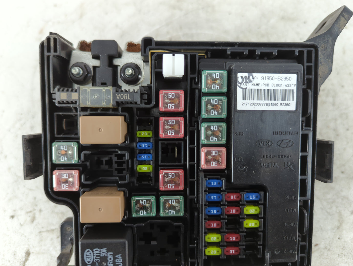 2017-2019 Kia Soul Fusebox Fuse Box Panel Relay Module P/N:91950-B2350 Fits Fits 2017 2018 2019 OEM Used Auto Parts - Oemuse