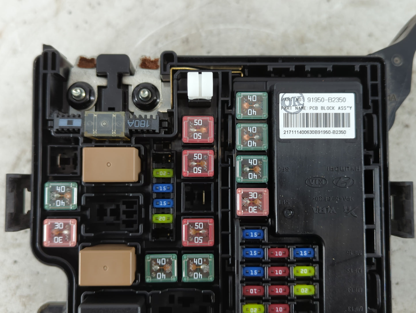 2017-2019 Kia Soul Fusebox Fuse Box Panel Relay Module P/N:91950-B2330 Fits Fits 2017 2018 2019 OEM Used Auto Parts - Oemuse