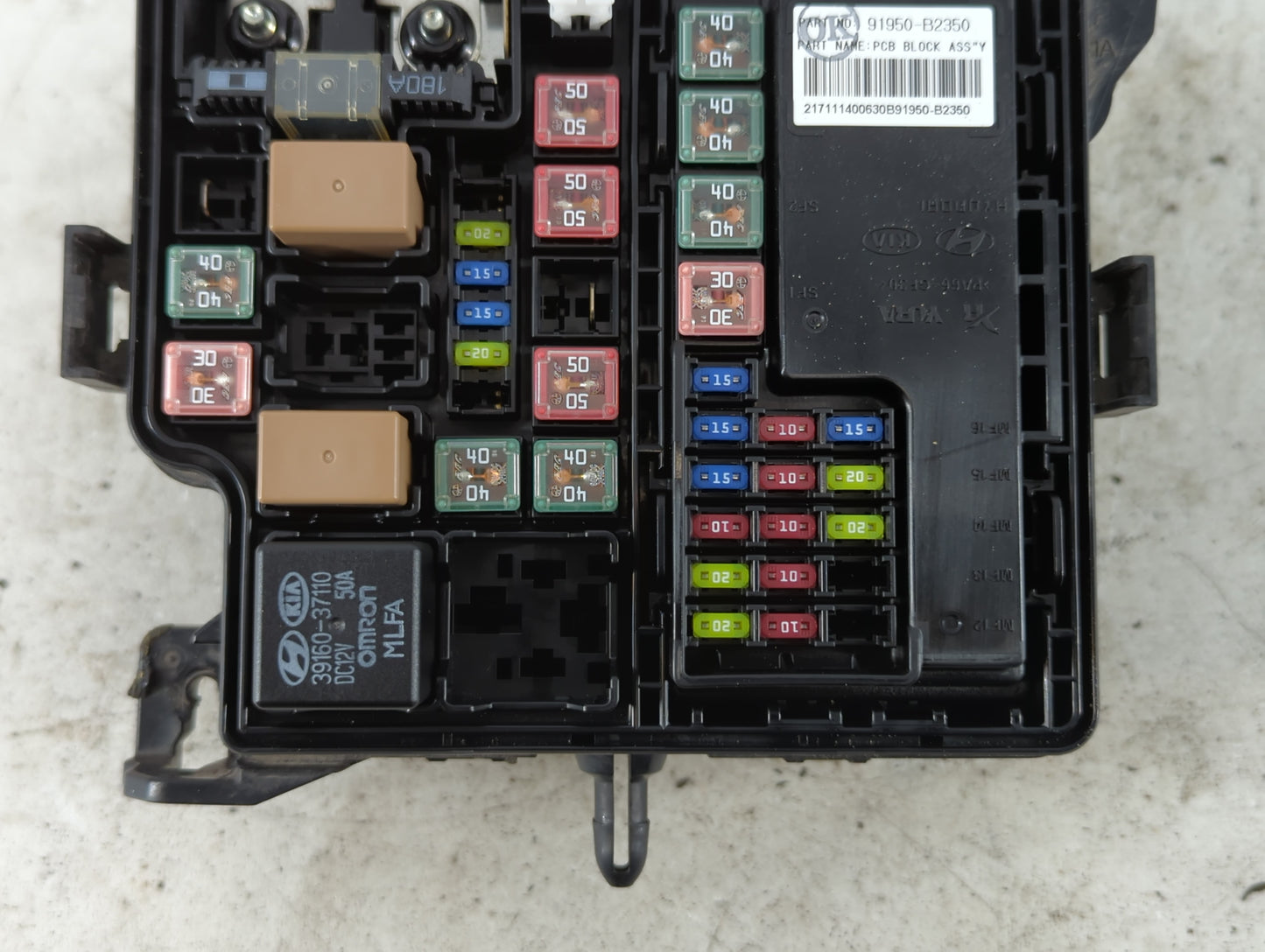 2017-2019 Kia Soul Fusebox Fuse Box Panel Relay Module P/N:91950-B2330 Fits Fits 2017 2018 2019 OEM Used Auto Parts - Oemuse