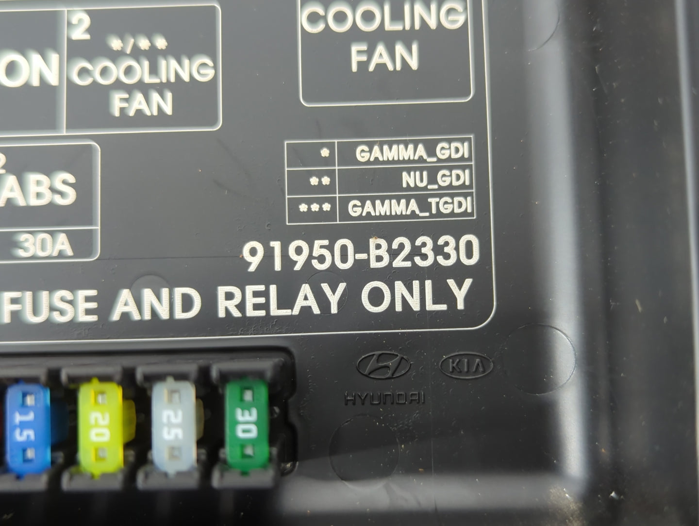 2017-2019 Kia Soul Fusebox Fuse Box Panel Relay Module P/N:91950-B2330 Fits Fits 2017 2018 2019 OEM Used Auto Parts - Oemuse