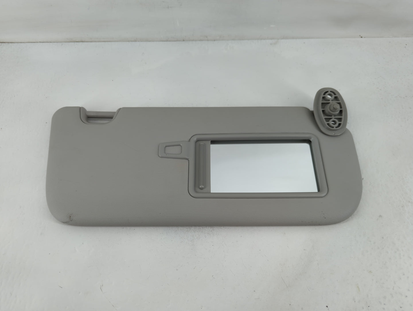 2014-2019 Kia Soul Sun Visor Shade Replacement Passenger Right Mirror Fits Fits 2014 2015 2016 2017 2018 2019 OEM Used Auto 