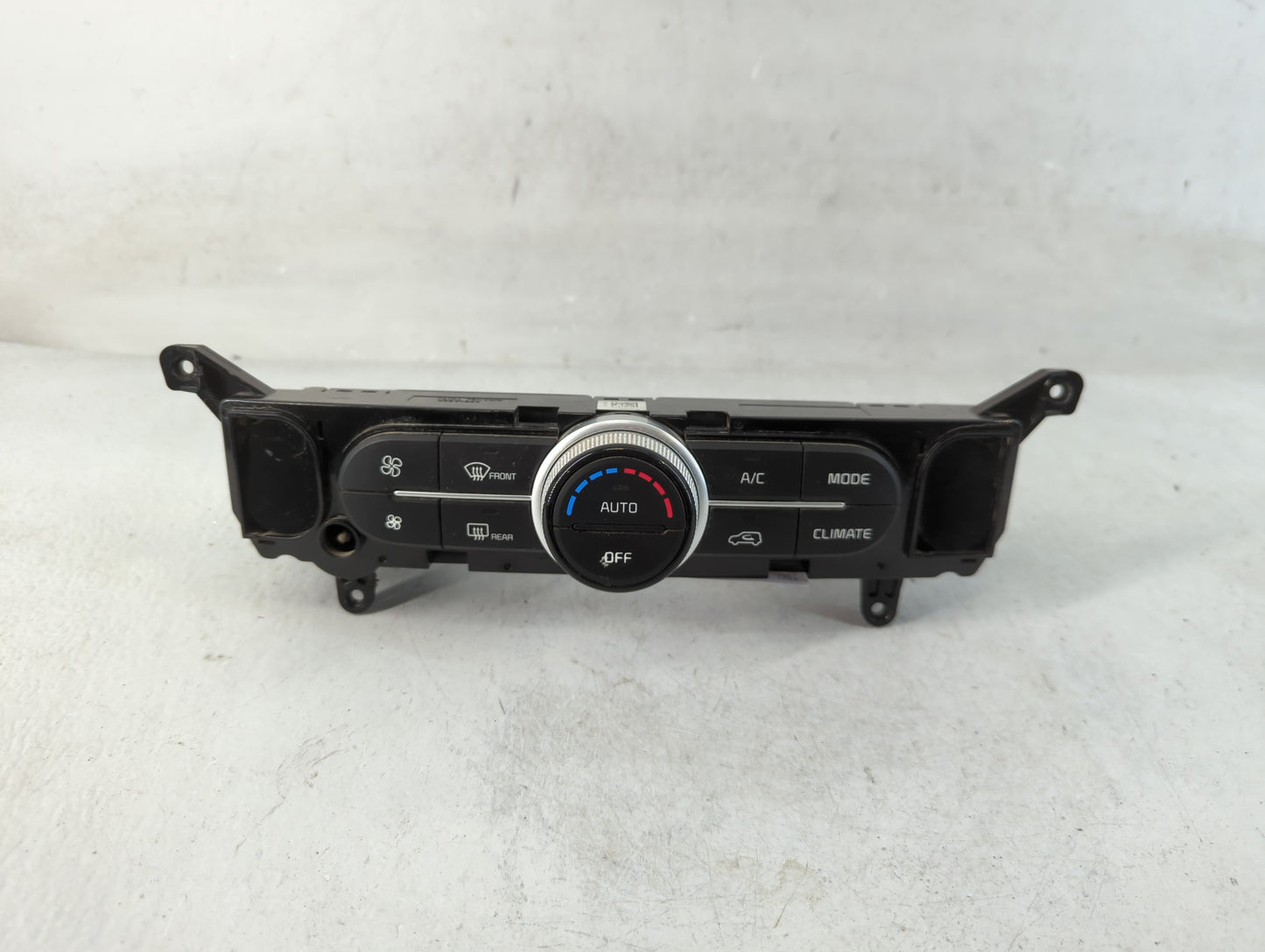 2017-2019 Kia Soul Climate Control Module Temperature AC/Heater Replacement P/N:97250-B2GQ1CA Fits Fits 2017 2018 2019 OEM U