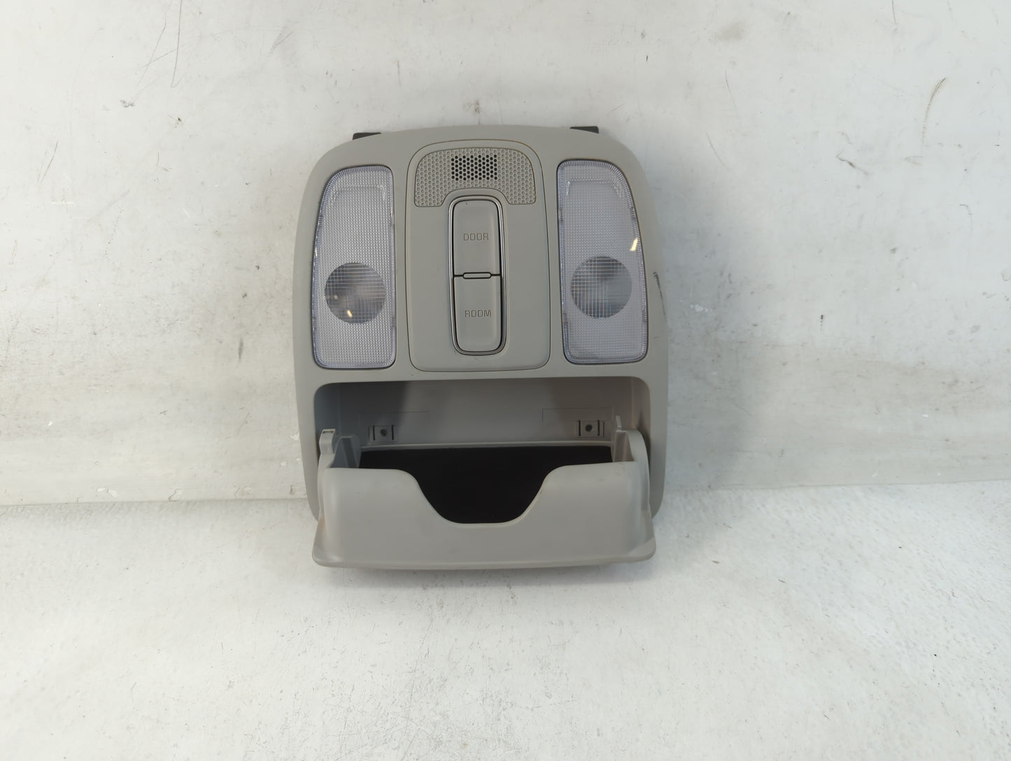 2014-2019 Kia Soul Overhead Roof Console 838881 - Oemusedautoparts1.com