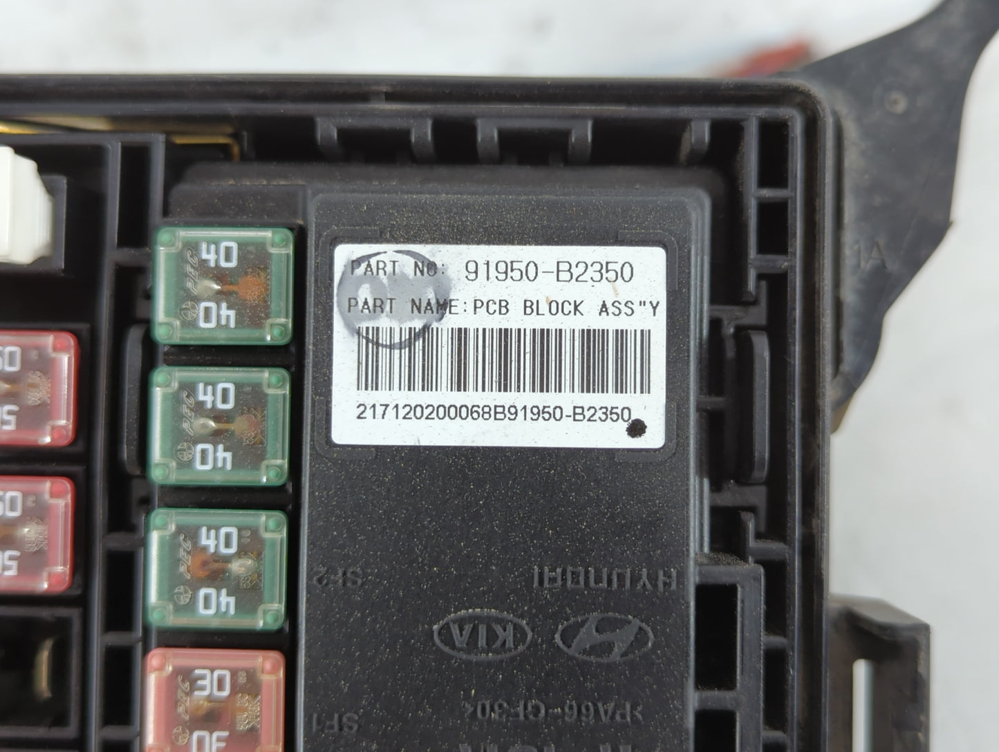 2017-2019 Kia Soul Fusebox Fuse Box Panel Relay Module P/N:91950-B2350 Fits Fits 2017 2018 2019 OEM Used Auto Parts - Oemuse