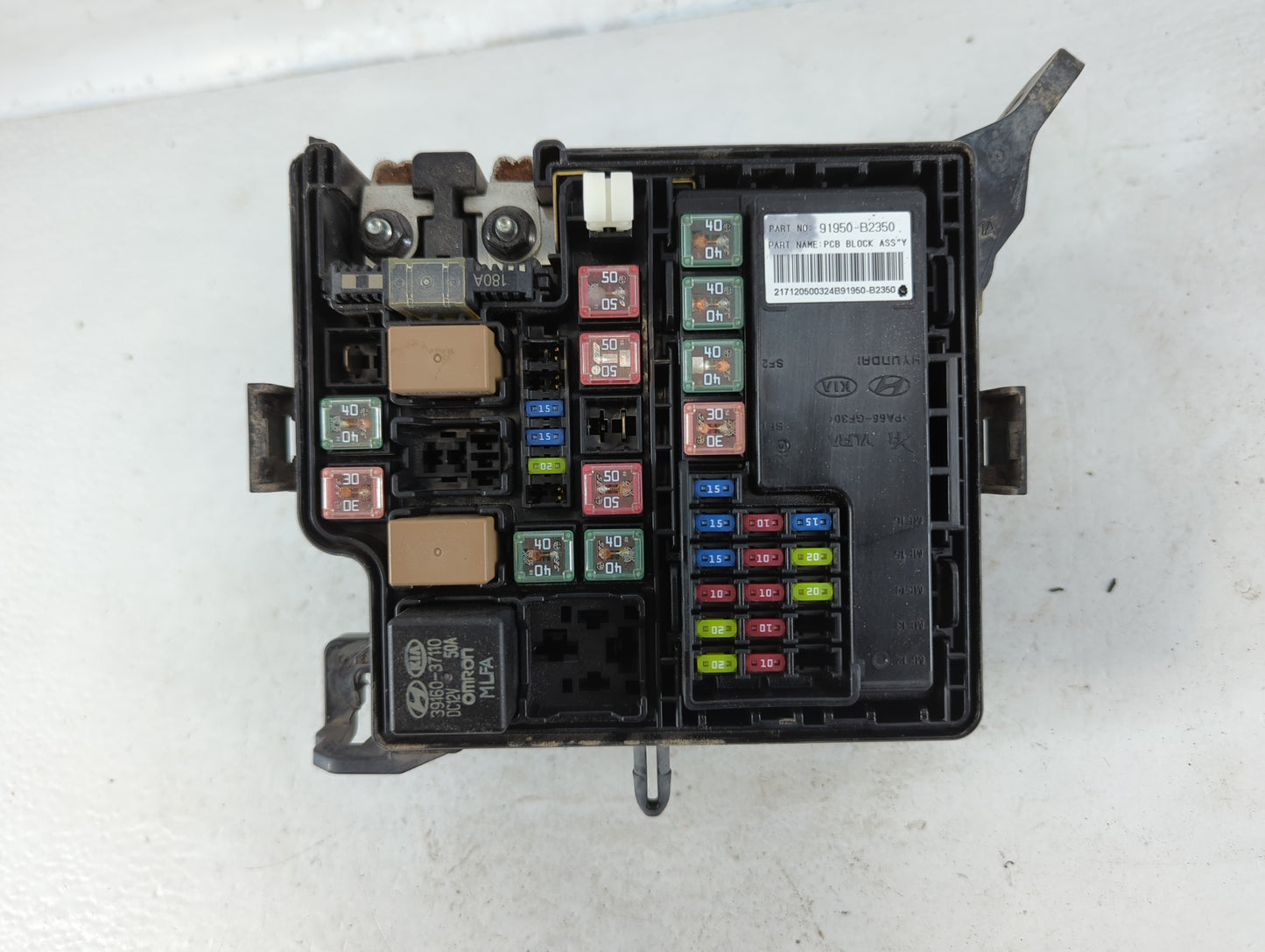 2015-2019 Kia Soul Fusebox Fuse Box Panel Relay Module P/N:91713B2770 Fits Fits 2015 2016 2017 2018 2019 OEM Used Auto Parts